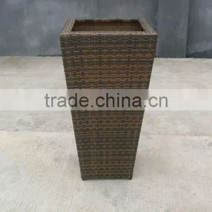 Rattan Flower Pot thumbnail-1