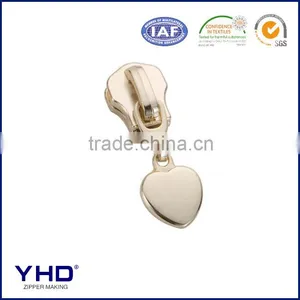 Custom Metal Zipper Pull thumbnail-3