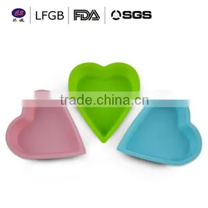 Fashionable Customized Mini Heart Shape Siilicone Cake Mould thumbnail-1