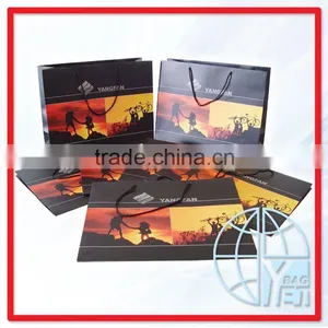 Gift Paper Bag thumbnail-1