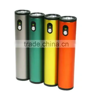 XP-E2 Multi-function LED Rechargeable Flashlight Emergency Powerbank Portable Phone Charger Bank thumbnail-4