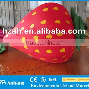 Giant Inflatable Strawberry Balloons for Fruit Promotion thumbnail-1