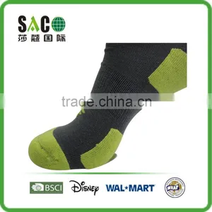 Fluorescence Green Free Terry Grey Low Cuff 4F Cotton Sports Socks thumbnail-2
