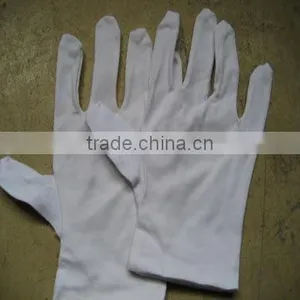 100% White Cotton Gloves thumbnail-1