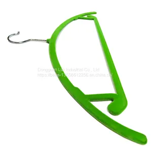 Black Color Adult Velvet Suits Hanger Shirt Plastic Hanger With Shoulder Notches thumbnail-4
