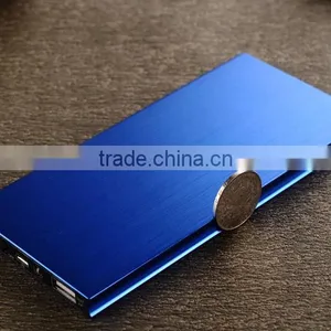 2015 Unique Design Dual USB Portable Mobile Power Bank thumbnail-3