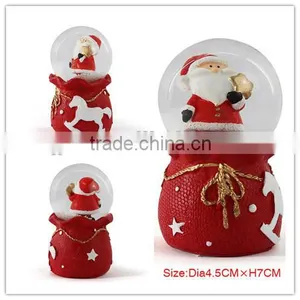 2015 Custom Hotsale Glass Snow Globe thumbnail-2
