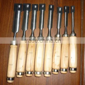 Wooden Handle Half Round Chisel thumbnail-1
