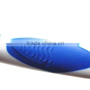 Plastic Brush With Peeler thumbnail-4
