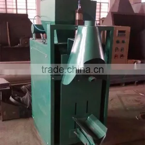 High Precision Pneumatic 0.2% Valve Bag Titanium Pigment Powder Packing Machine thumbnail-3