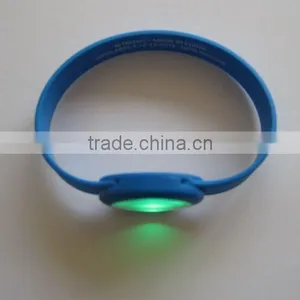 LED Silicon Bracelet Custom,silicon Bracelet From China,top Grade Led Silicone Rubber Wristband thumbnail-3