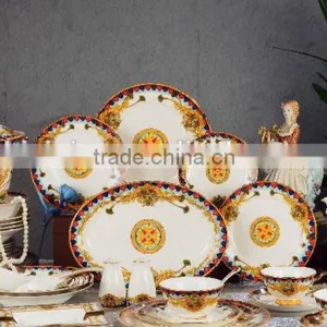 69pcs Bone China Dinnerware Set for Six thumbnail-1