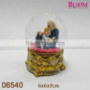 Hot Sale Custom Polyresin Water Globe thumbnail-2