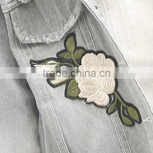 Zm40647b Korean Style New Design Children Jeans Coats and Fancy Girls Jacket Casual Clothes thumbnail-3