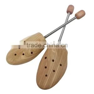 Imported From American Red Cedar Shoe Tree Type Shoe Lasts With Little Holes and Spring thumbnail-2
