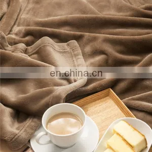 Eco Friendly 100% Polyester Breathable Flannel Fleece Blanket For Sleep thumbnail-2