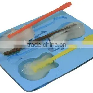 Guitar Shape Silicone Ice Cube Tray thumbnail-1