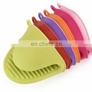 Newest Cheap Price Silicone Heat Resistant Gloves Oven Mitt thumbnail-2