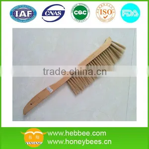Best Pig Bristle Beekeeper Beekeeping Bee Brush thumbnail-5