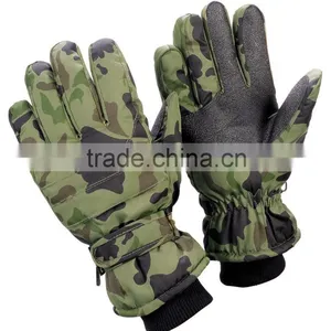Ski Gloves; Camouflage Ski Gloves; Thinsulate Ski Gloves thumbnail-1