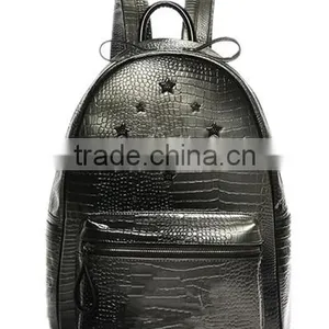 2016 Good Quality Fashion Waterproof Travel Backpacks and Customized Logo Are Welcome thumbnail-1