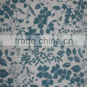 Green Floral Printed Light Wool Scarf With Fringe thumbnail-3