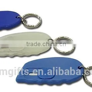 Mini Plastic Oval Retractable Cutter With Key Ring thumbnail-2