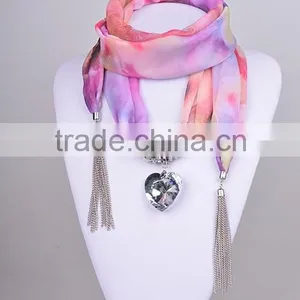 2016 New Collections Heart Shaped Pendant Jeweled Shawls Scarves thumbnail-6