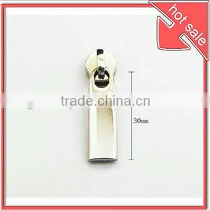 30mm OEM Top Quality Metal Fittings Custom Bag Zipper Head thumbnail-2