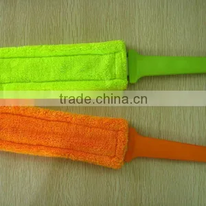 Microfiber Flat Hand Duster thumbnail-1