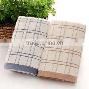 Checked Cotton Plain Dyed Face Towel thumbnail-2
