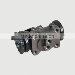 Auto Brake Master Cylinder thumbnail-1