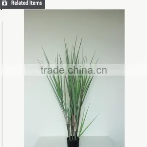 High Quality Home Decoration Artificial Yucca Plant Potted thumbnail-4