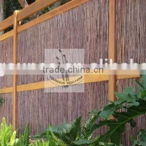 Natural Wicker Fence thumbnail-6