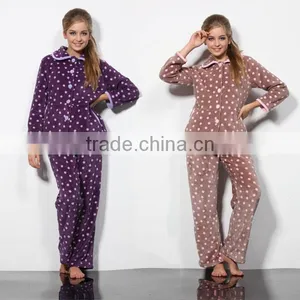 High Quality New Style OEM Design Fleece Housewear thumbnail-1