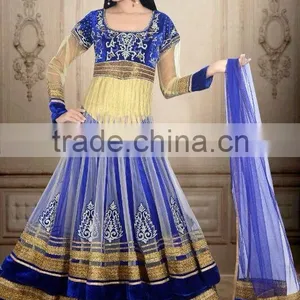 Designer Lehengas, Bridal Lehenga Choli, Ethnic Wear for Women thumbnail-2