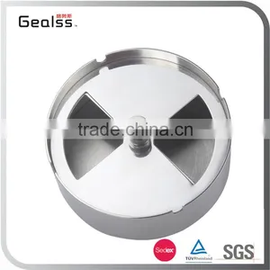 Solid Metal Spinning Cigarette Ashtray With Lid thumbnail-1