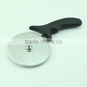430 Stainless Steel Large Size Pizza Wheel With Comfort-grip Handle thumbnail-1