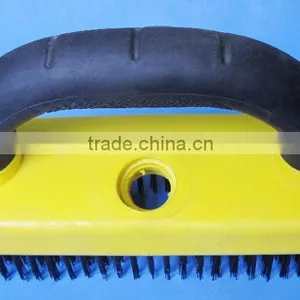 Steel Wire Scratch Brush thumbnail-1