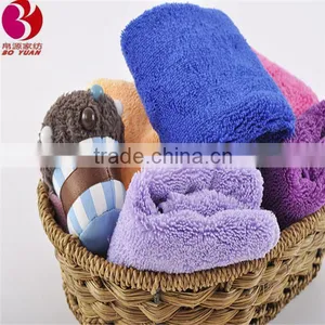Microfiber Glass Polishing Towel thumbnail-1