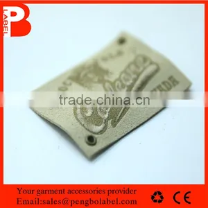Custom Patch and Leather Label for T-shirt and Clothes thumbnail-3