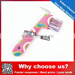 Plastic Hoof Pick Brush thumbnail-1
