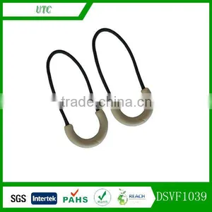 Custom Design Plastic U Zipper Puller Woven Taps With Logo Zipper Puller thumbnail-1