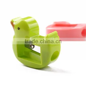 Plastic Duck Sharpeners for Schools With One Hole thumbnail-5