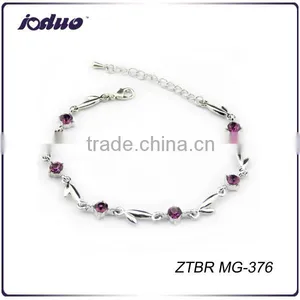 Yiwu Bracelet Wholesale Fashion Rhinestone Small Leaves Bracelets thumbnail-1