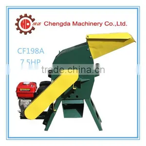 Simple Operation Diesel Engine Driving Hammer Mill for Wood Chips/straw Hammer Mill for Sale thumbnail-1