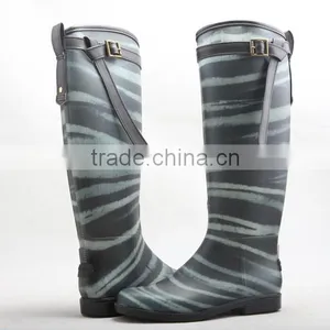 2016 New Design Two -Tone High Style PVC Rain Boots thumbnail-2