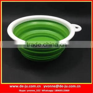 Novelty Pet Feeder Collapsible Silicone Bowls thumbnail-1