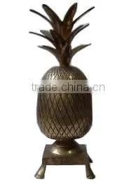 Antique Brass Pineapple Lamp thumbnail-1