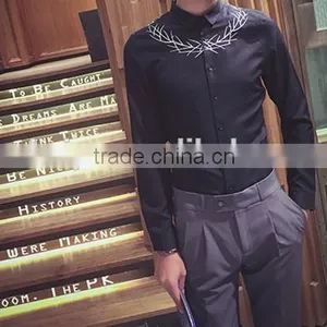 Pure Color Embroidery of Cultivate One's Morality Men Long Sleeve Shirt thumbnail-4